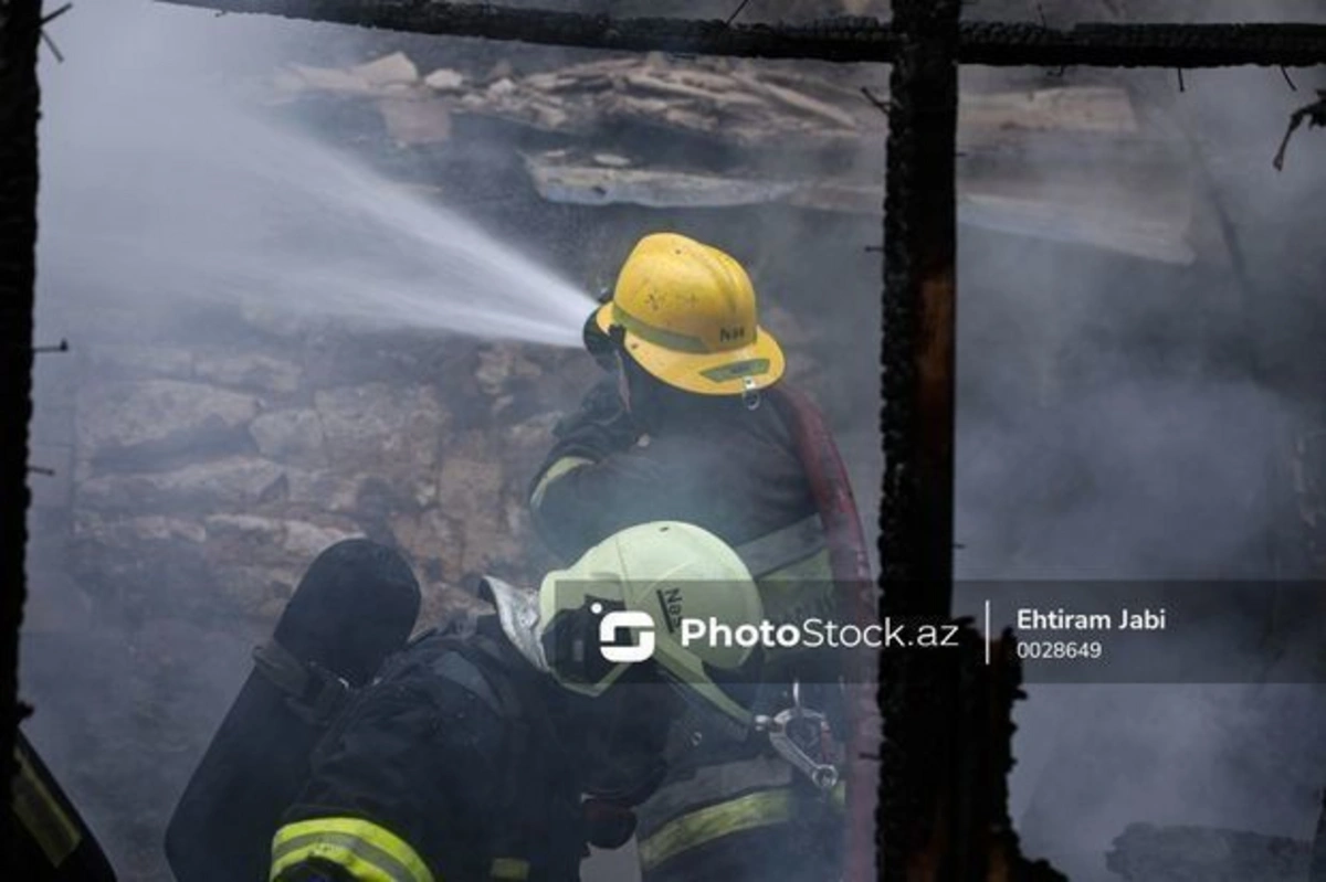 В Сабирабадском районе загорелся частный дом